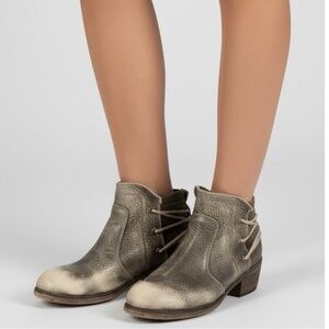 CAT Vintage women’s Ankle Boots size 8